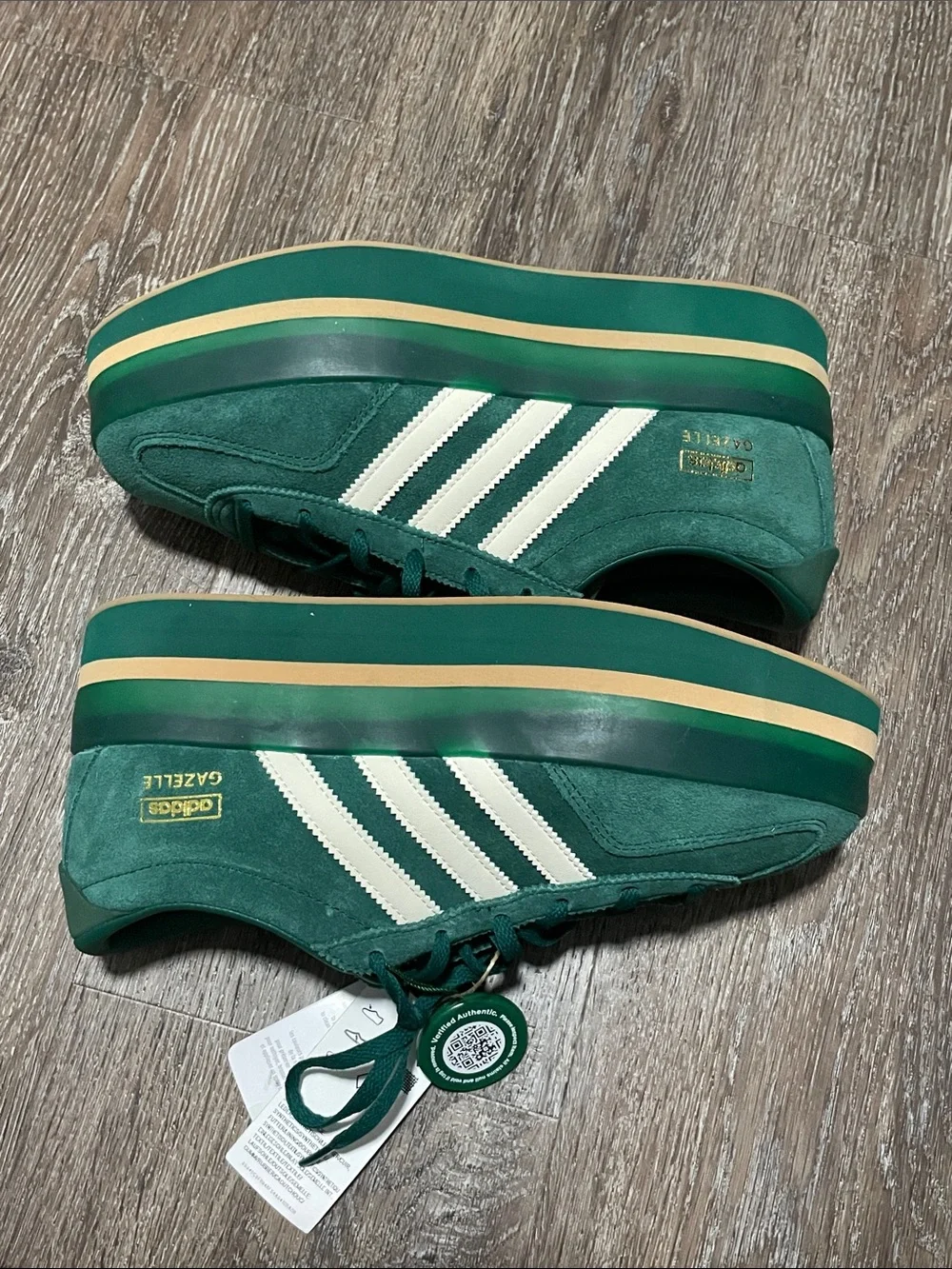 NWT Adidas Gazelle Stack Platform Sneaker. Size Woman’s 7.5